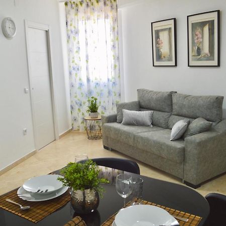 Apartamento Adriana. Centrico, A 50M De La Playa. Fuengirola Luaran gambar