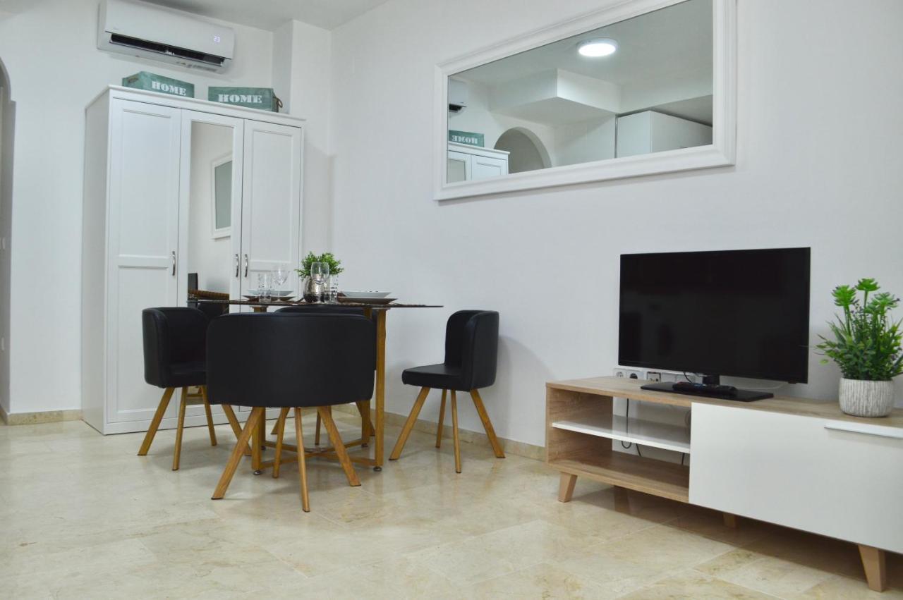 Apartamento Adriana. Centrico, A 50M De La Playa. Fuengirola Luaran gambar