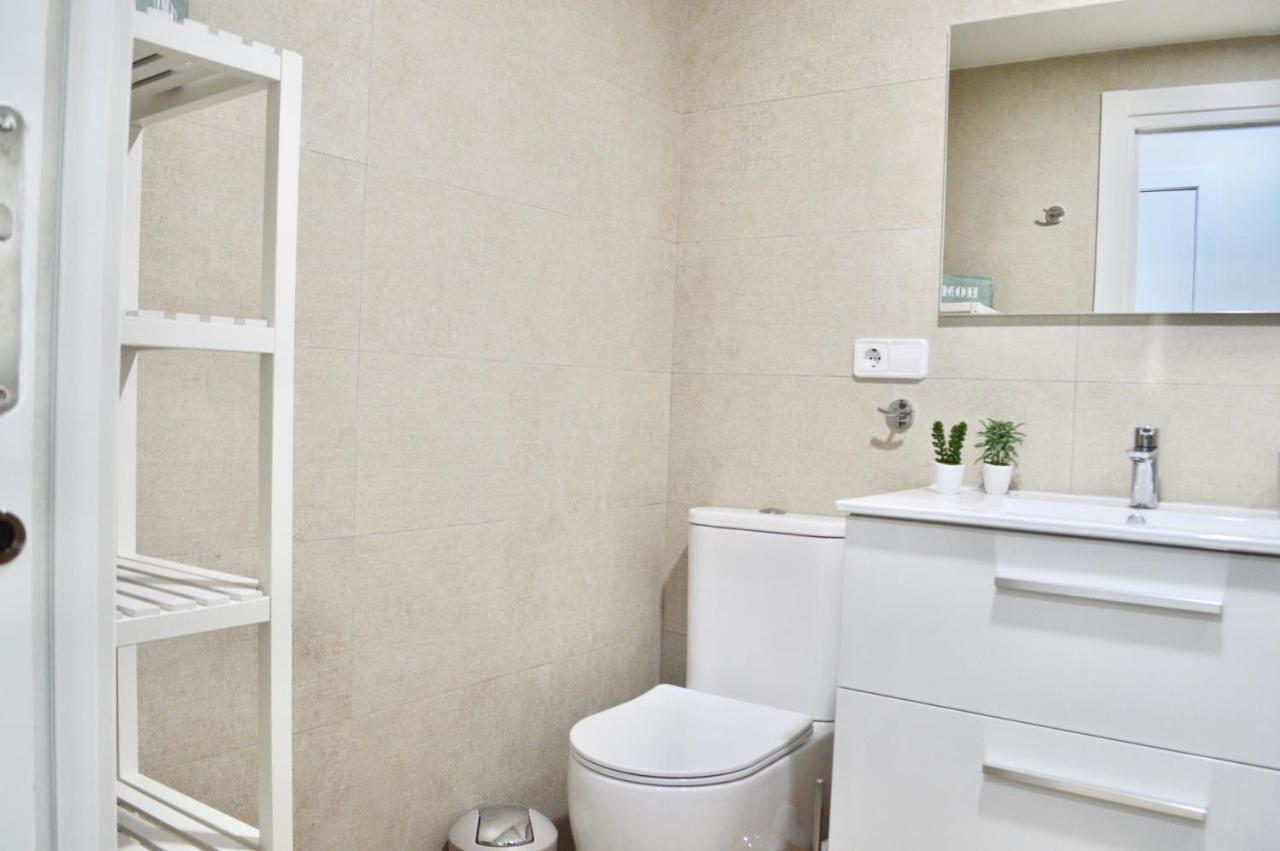 Apartamento Adriana. Centrico, A 50M De La Playa. Fuengirola Luaran gambar